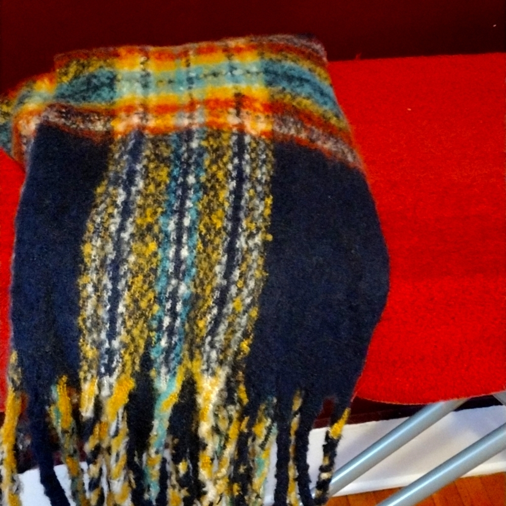 Very soft Large scarf/wrap